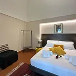 Sine Tempore Fumarola Гостевой дом 4*