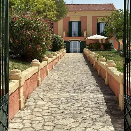 Sine Tempore Fumarola 4*